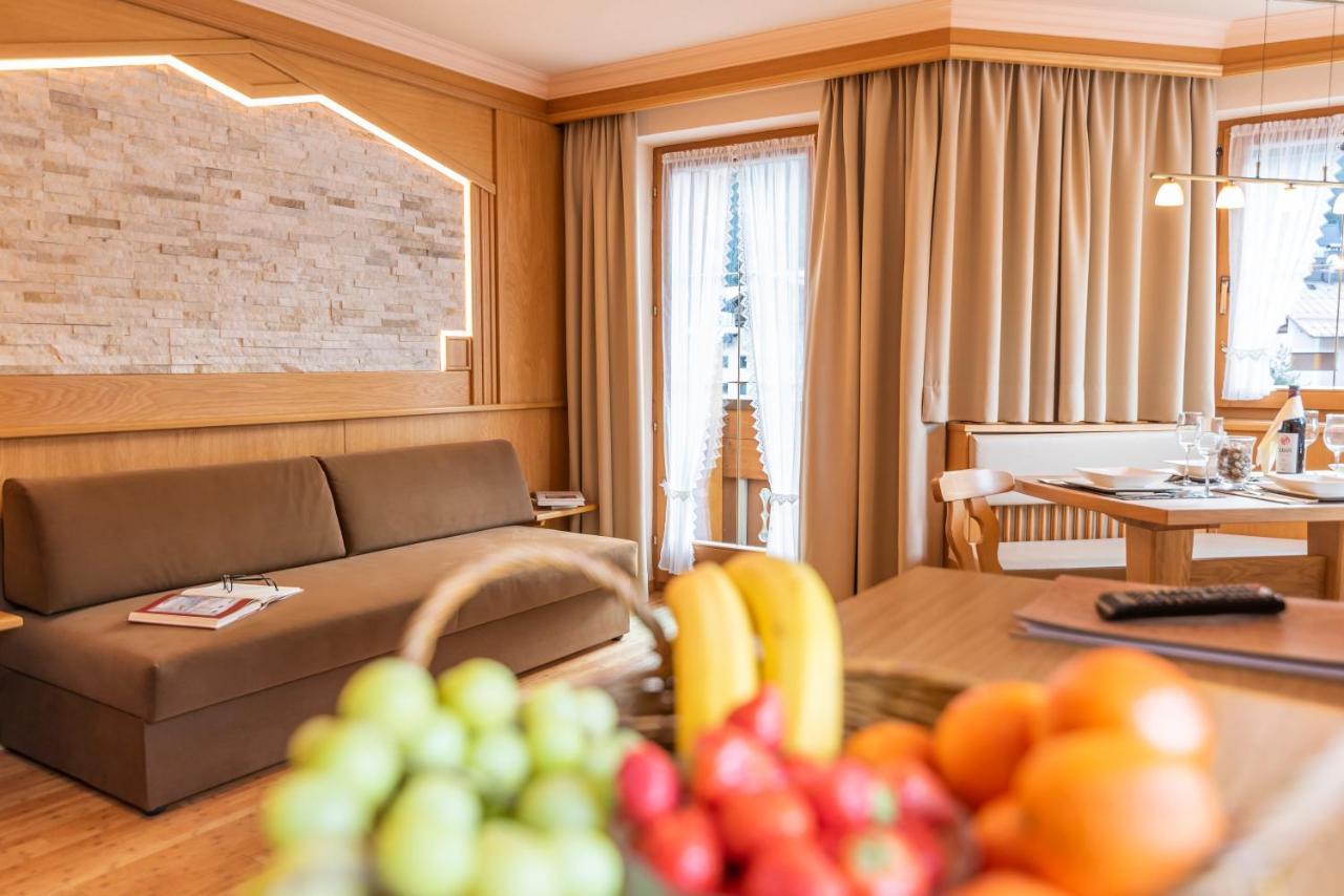 Hotel Garni Apart Tina Ischgl Exterior photo